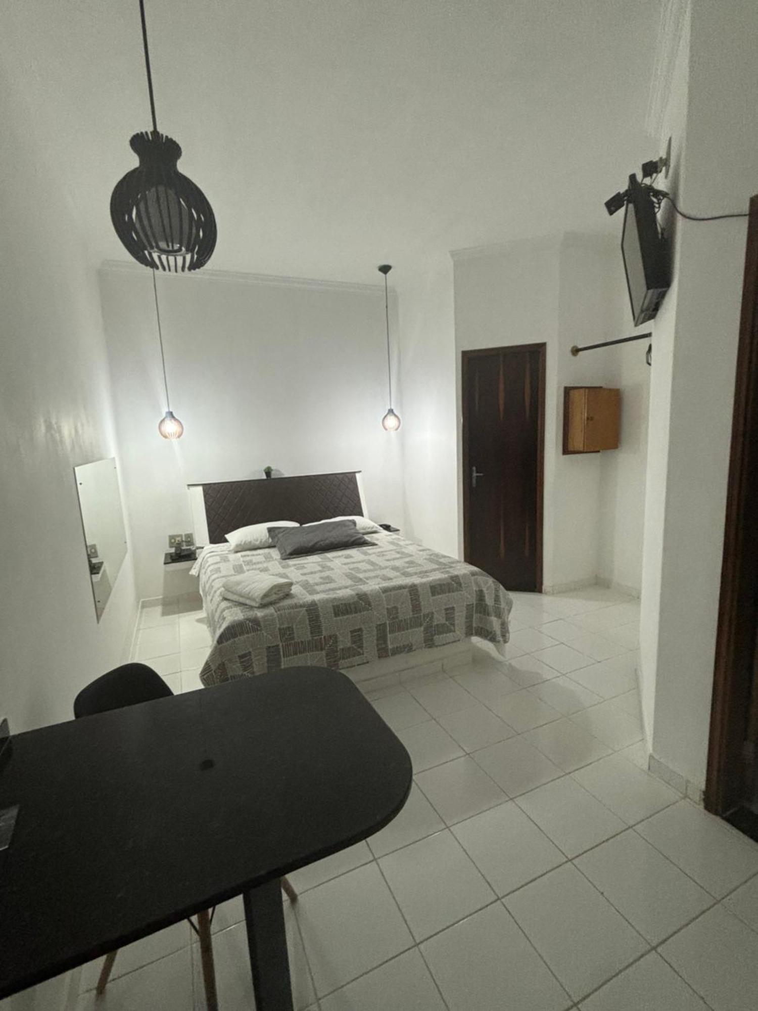Gran Luha Motel, Hotel E Chales Бротас Екстериор снимка