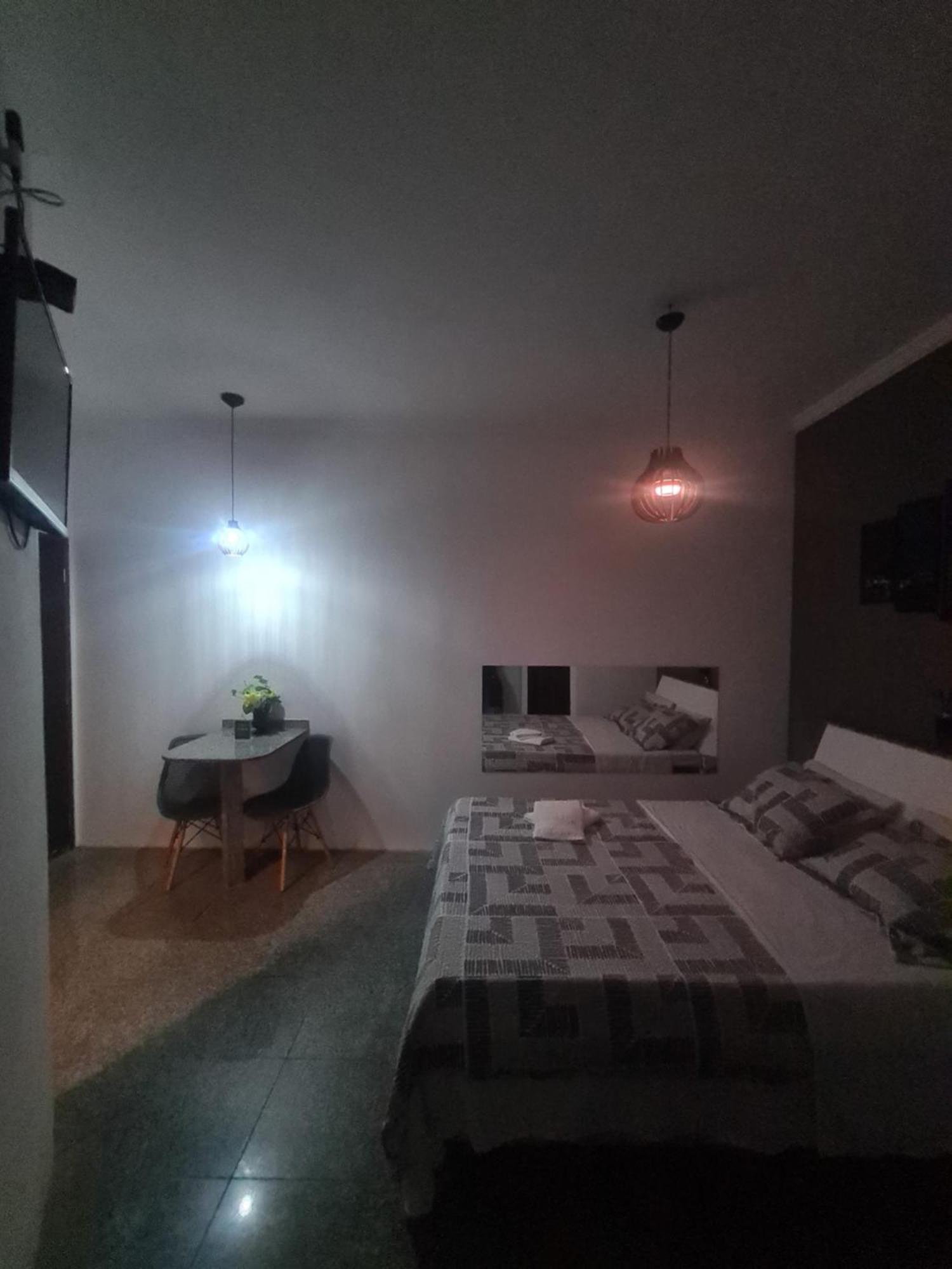 Gran Luha Motel, Hotel E Chales Бротас Стая снимка