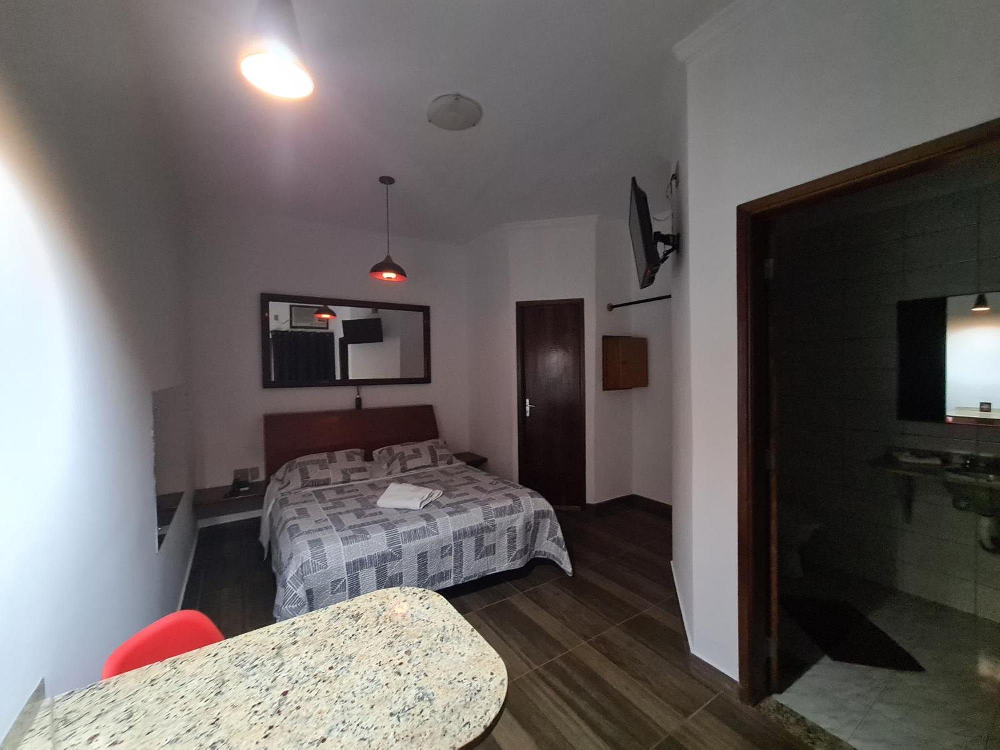 Gran Luha Motel, Hotel E Chales Бротас Стая снимка