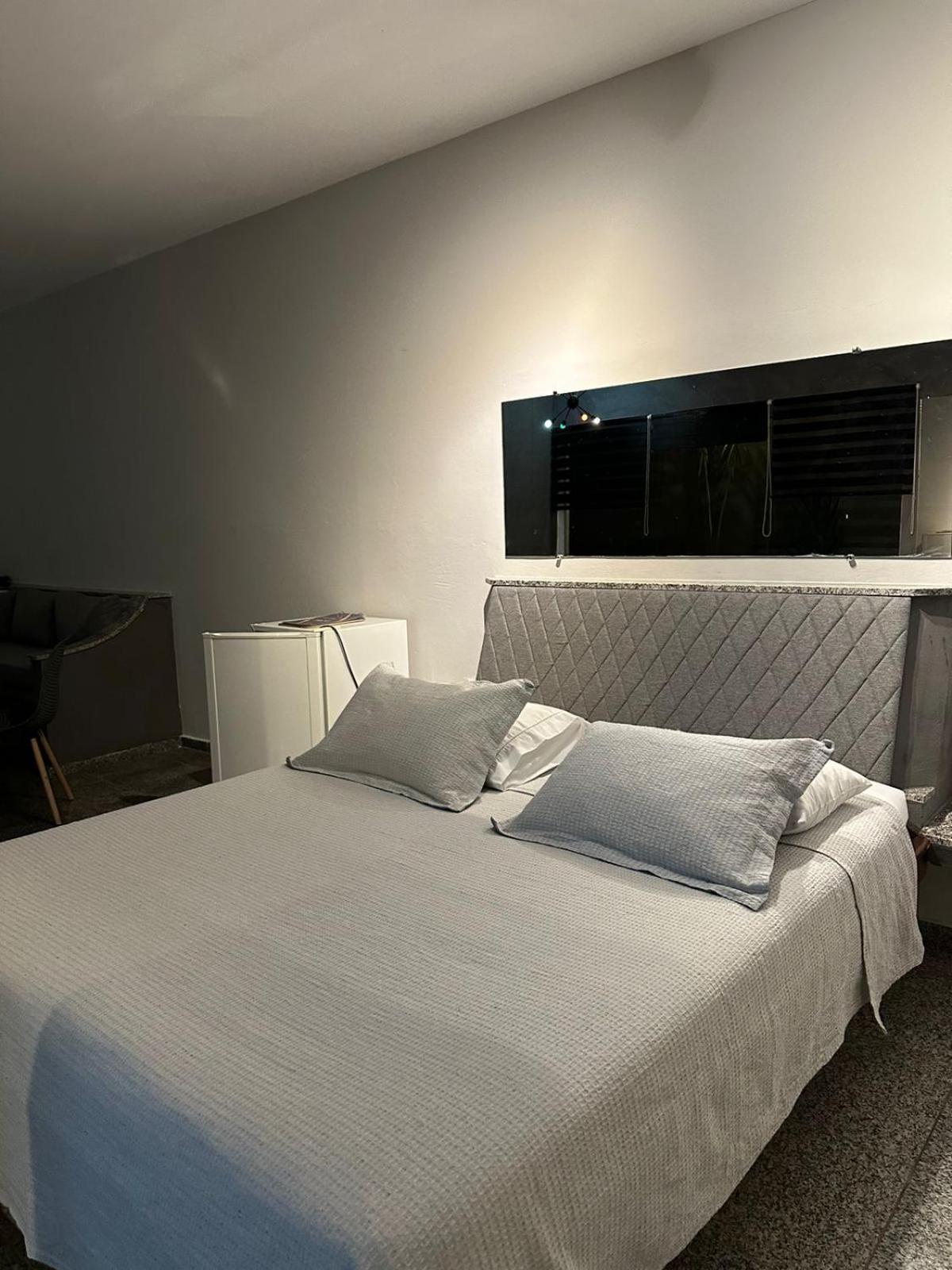 Gran Luha Motel, Hotel E Chales Бротас Екстериор снимка