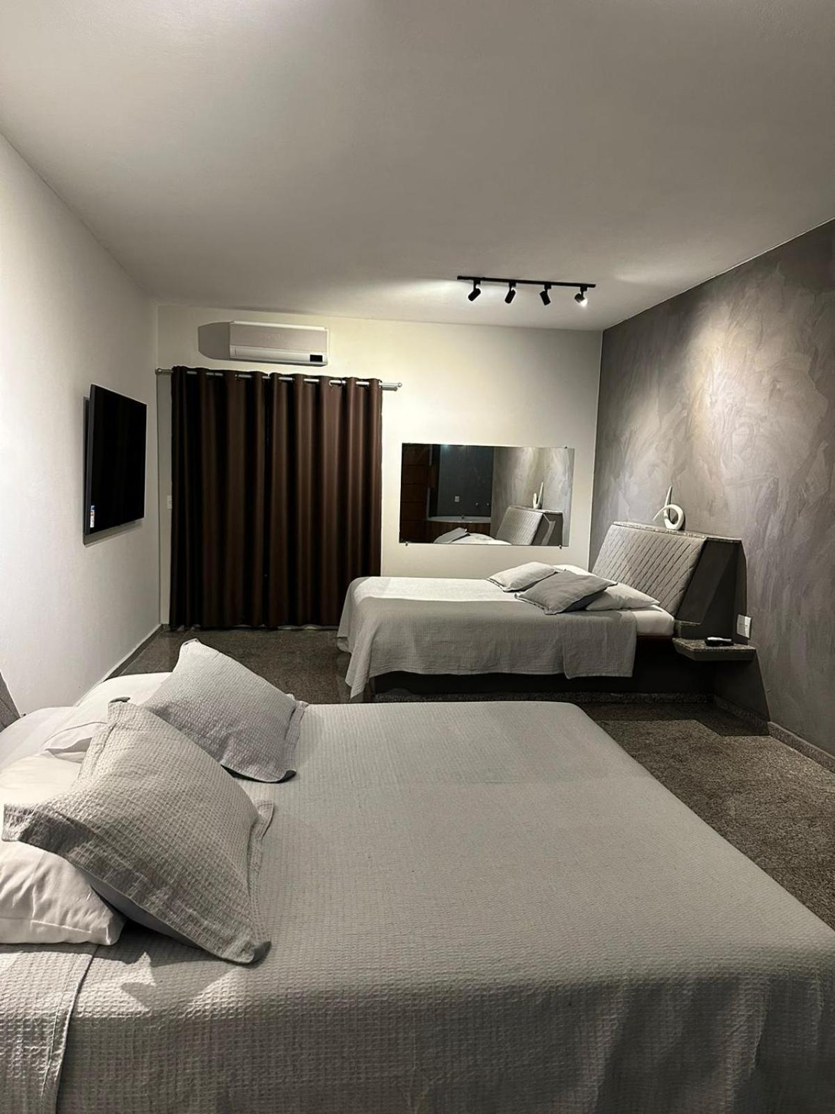 Gran Luha Motel, Hotel E Chales Бротас Екстериор снимка