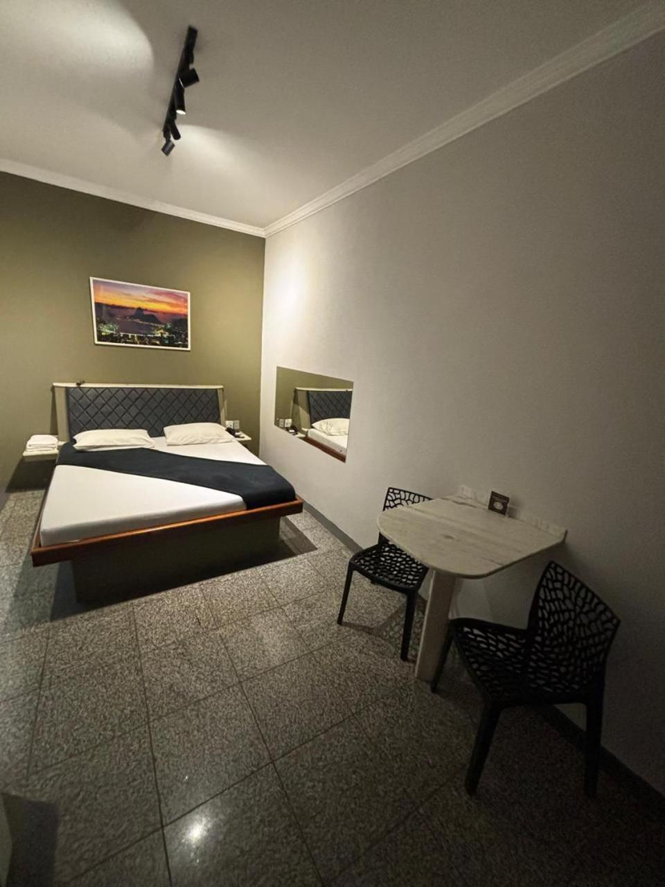Gran Luha Motel, Hotel E Chales Бротас Екстериор снимка